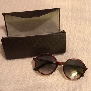 Gucci Round Sunglasses